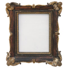 20th Century Italian Wood and Plaster Frame with Golden Decoration