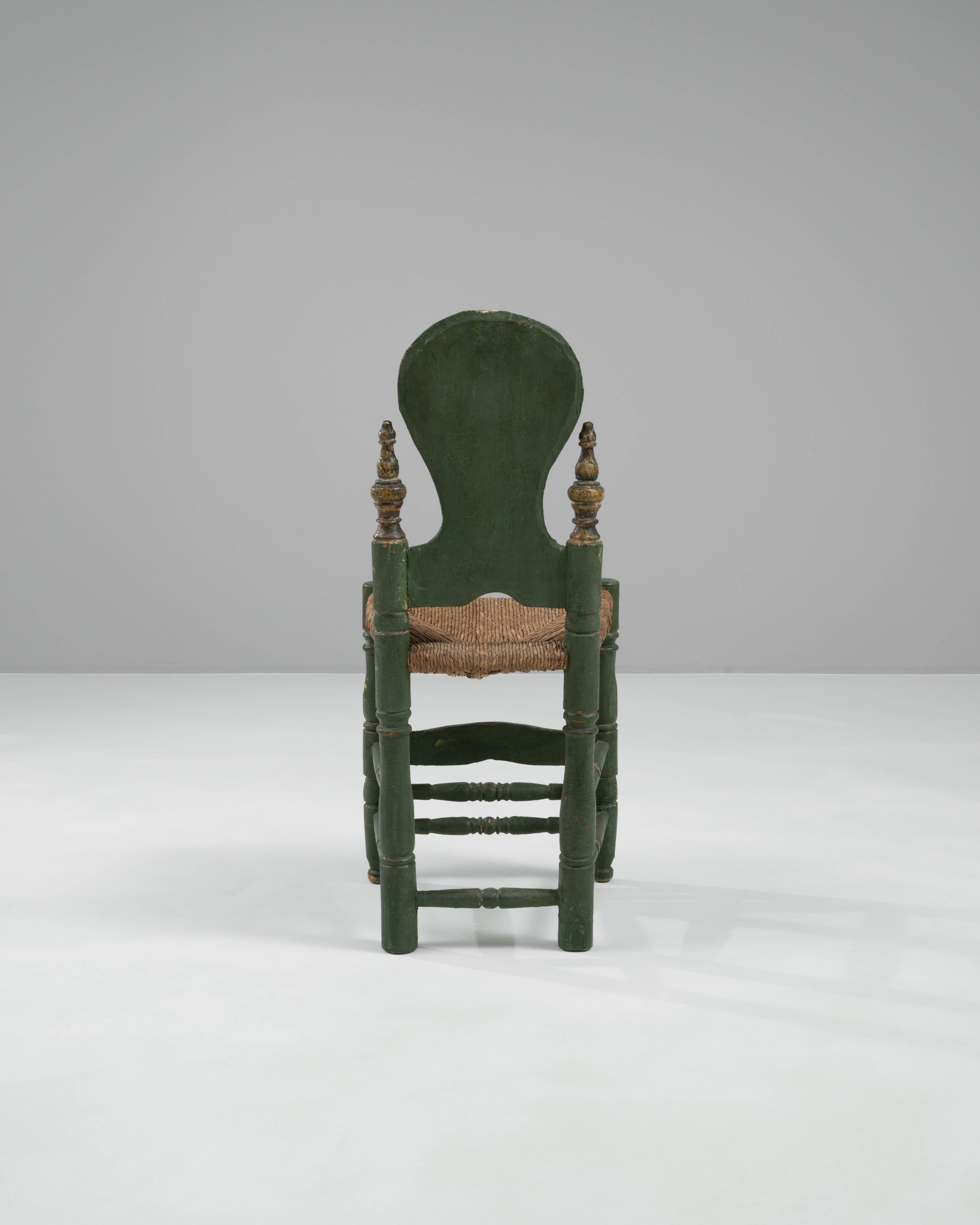 20th Century Italian Wooden Chair For Sale 2