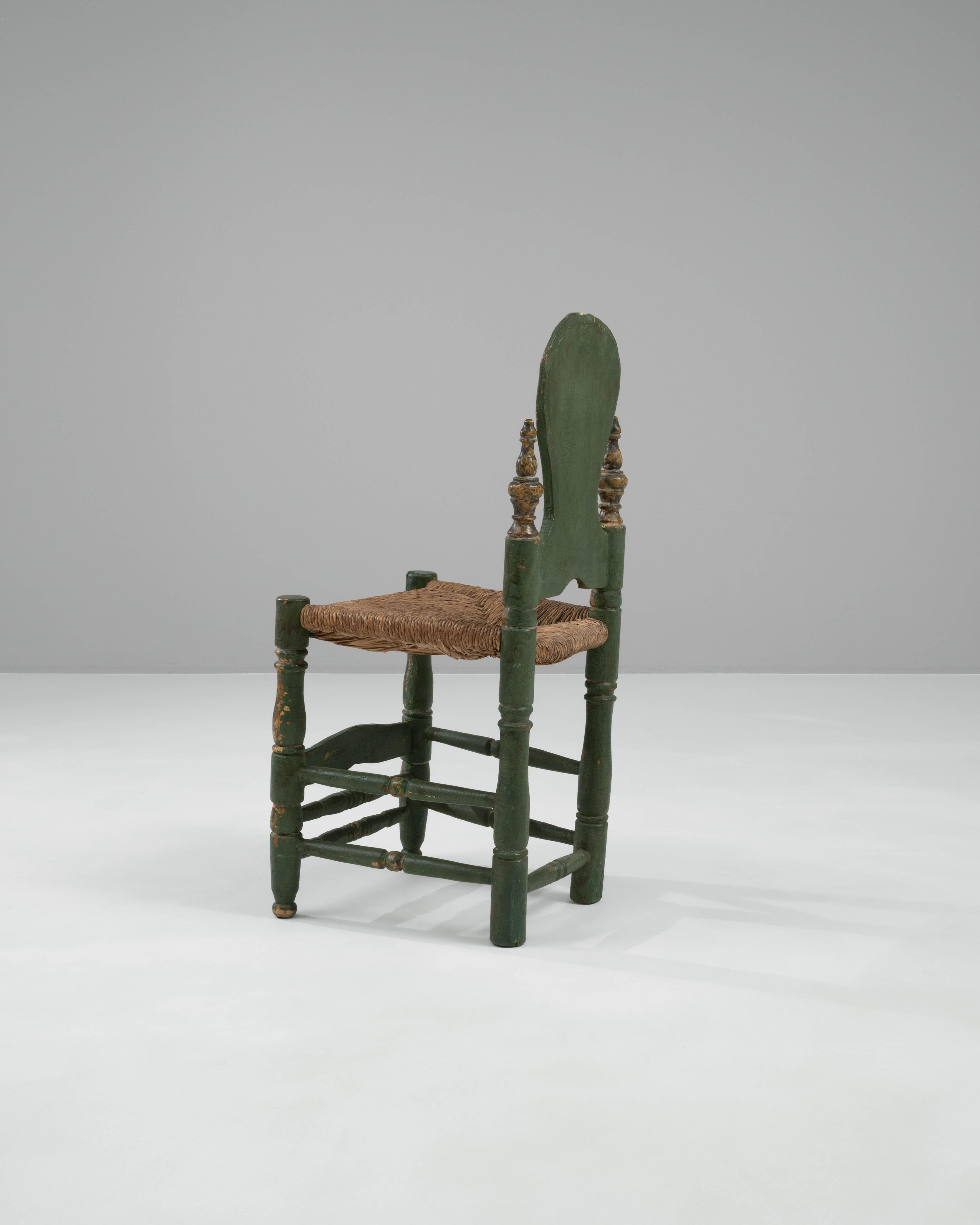 Chaise en bois italienne du 20e siècle en vente 1