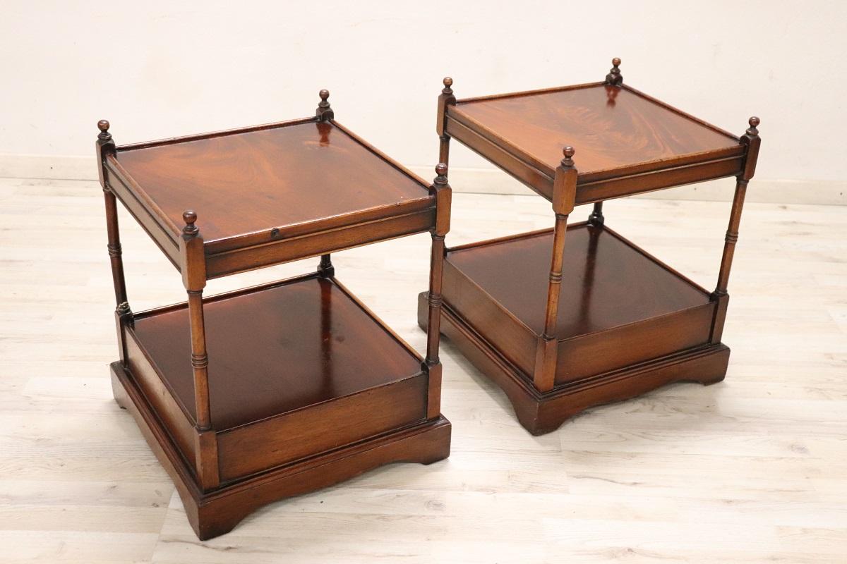 20th Century Italian Wooden Pair of Nightstands or Bedside Tables For Sale 4