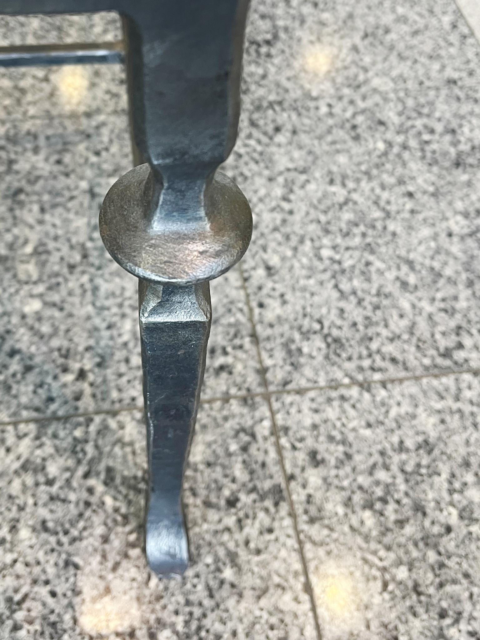 Table basse italienne du 20e siècle en fer forgé et faux marbre en vente 6