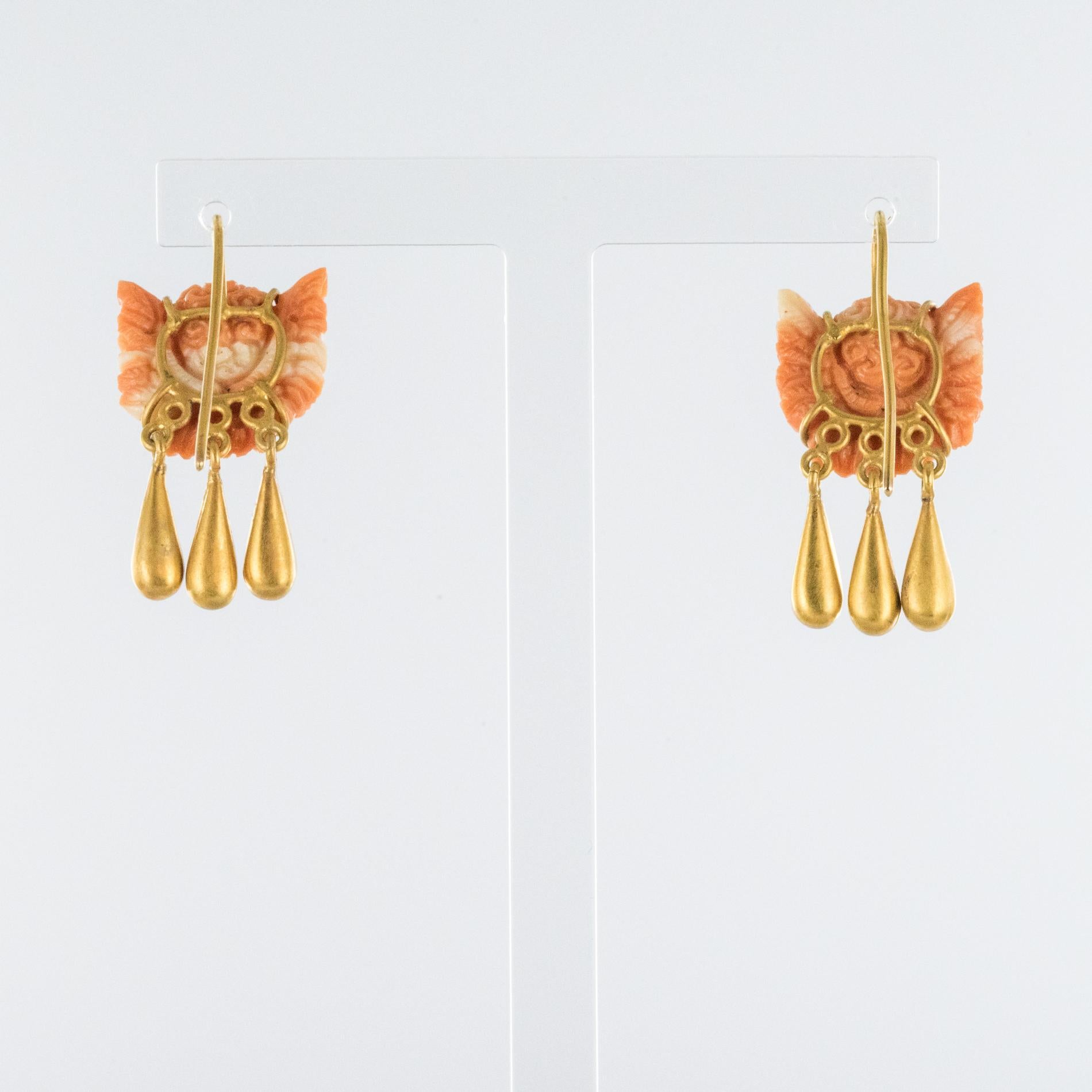 Uncut 20th Century Italian Yellow Gold Coral Cherub Shape Earrings