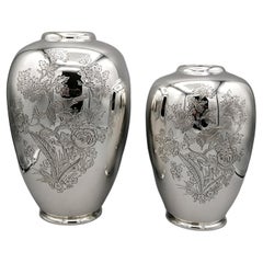 20th Century Italias Solid Silver Pair of Enfraved Vases