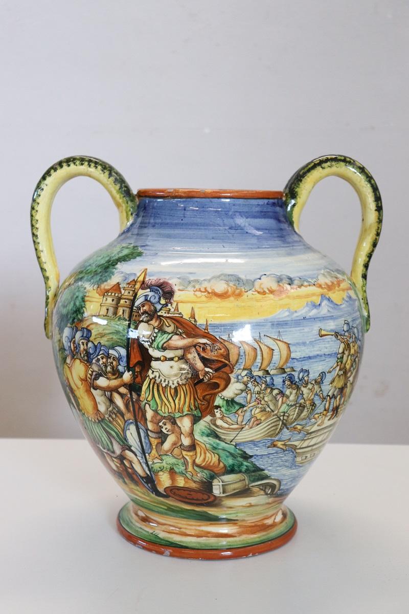20. Jahrhundert Italien Florentine Produktion Keramikvase, signiert (Italienisch) im Angebot