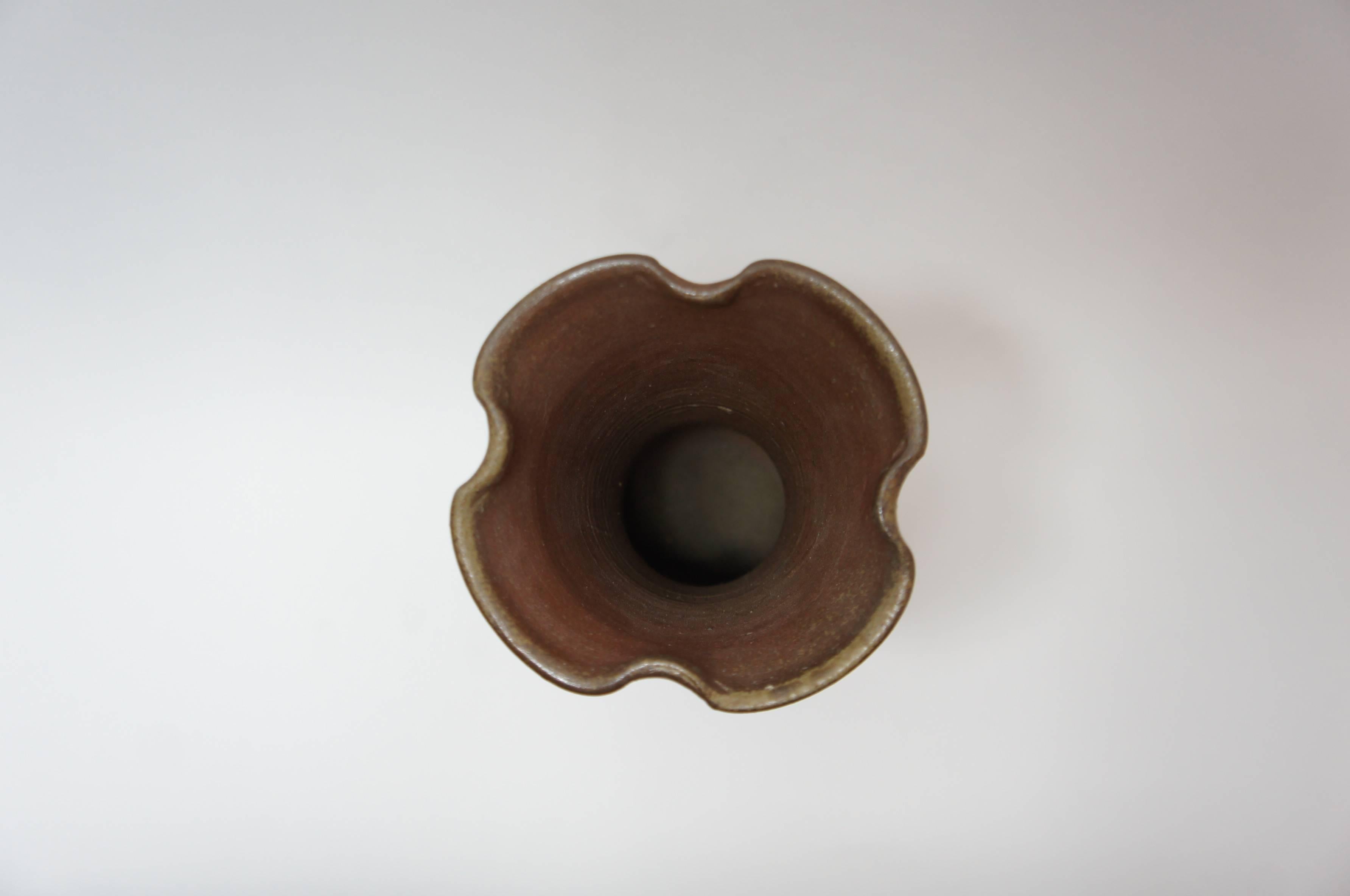 20th Century Japanese Brown Unglazed Pottery Bizen Ware Vase, 1970s For Sale