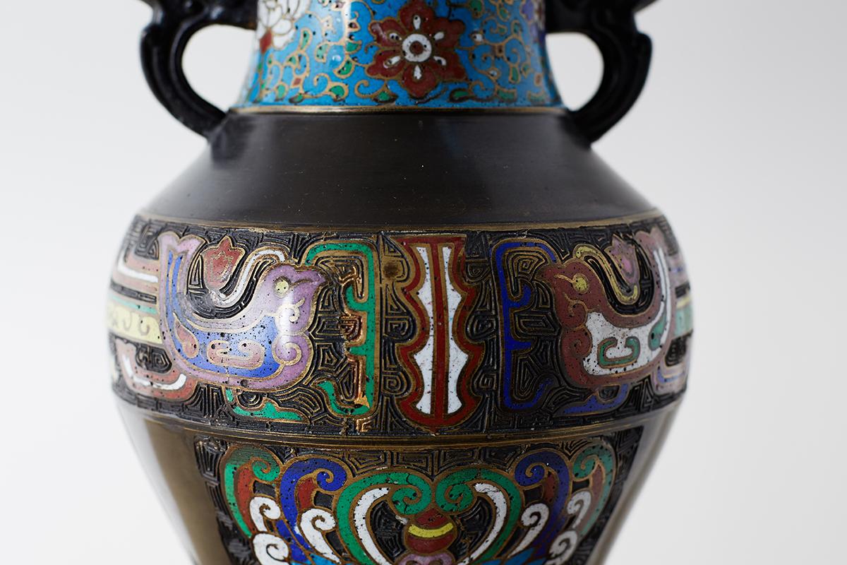 20th Century Japanese Bronze Champlevé Enamel Vase For Sale 9