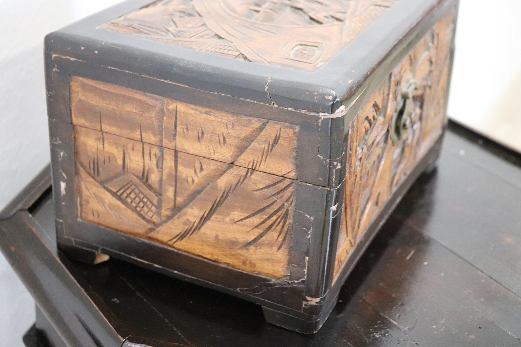 Mid-19th Century 20th Century Japanese Carved Walnut Coffer or Jewelry Box