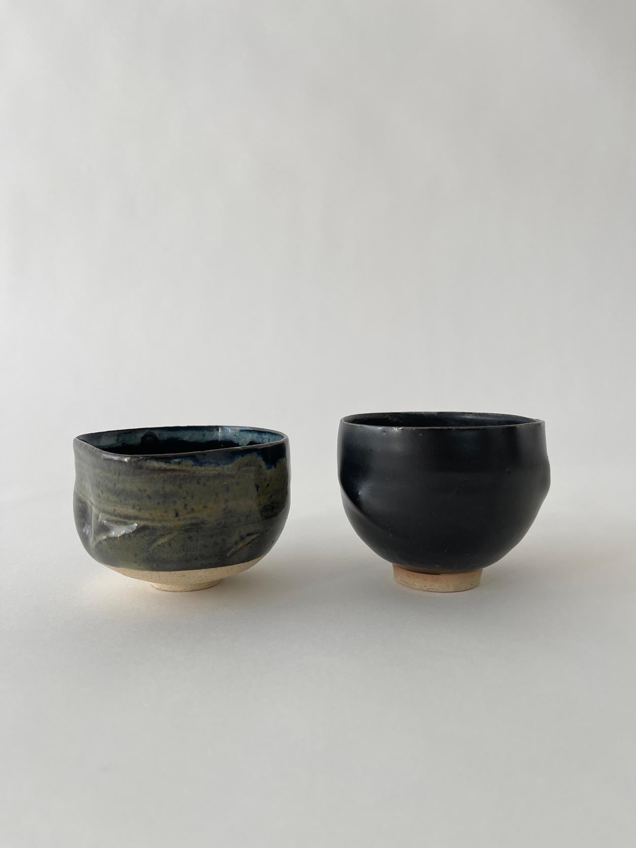 Hand-Crafted 20th Century Japanese Ceramic Tea Cup Set For Sale