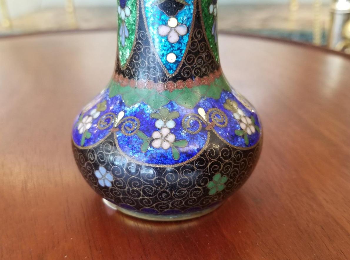 Enameled 20th Century Japanese Cloisonne Vase