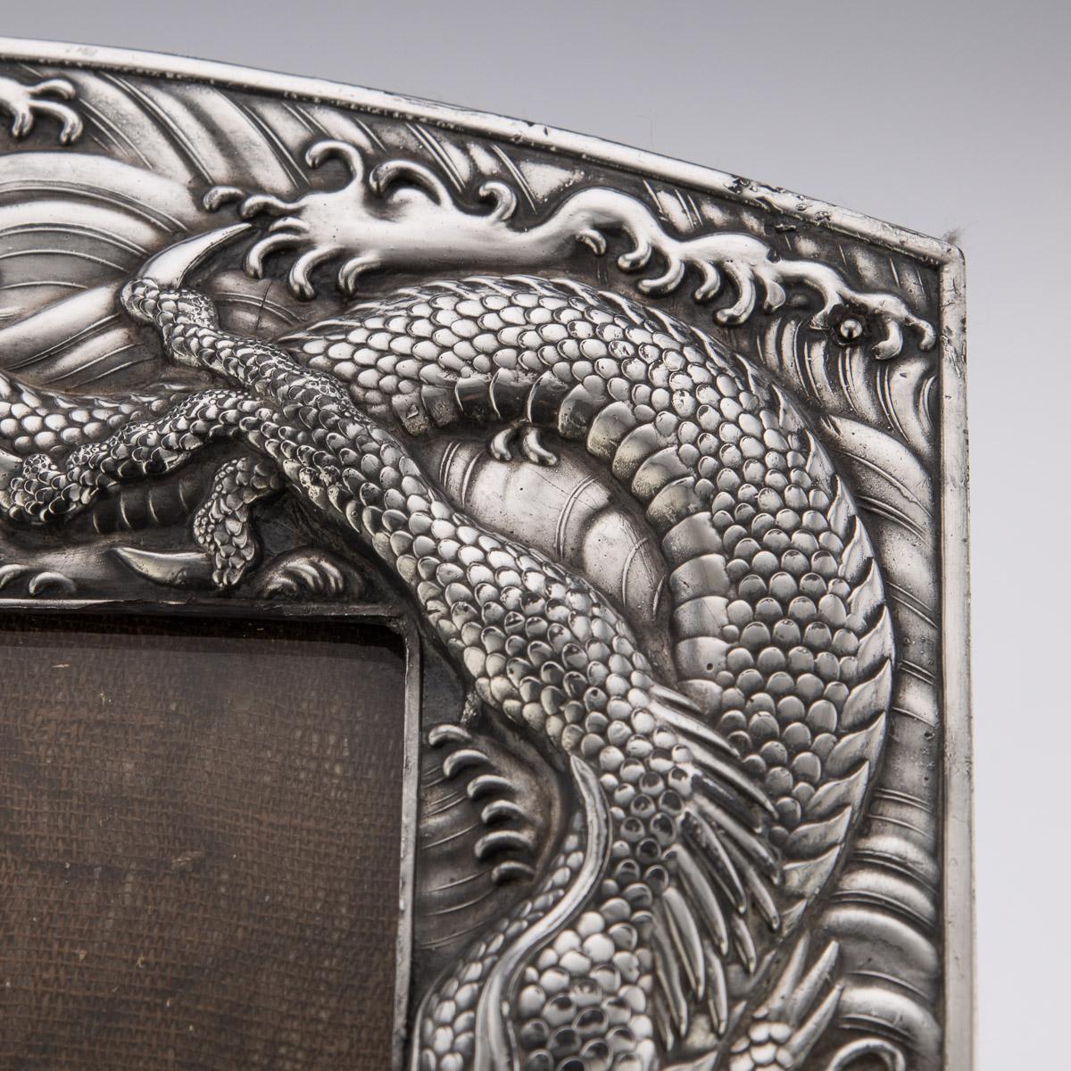 20th Century Japanese Meiji Period Solid Silver Dragon Photo Frame, c.1900 In Good Condition In Royal Tunbridge Wells, Kent