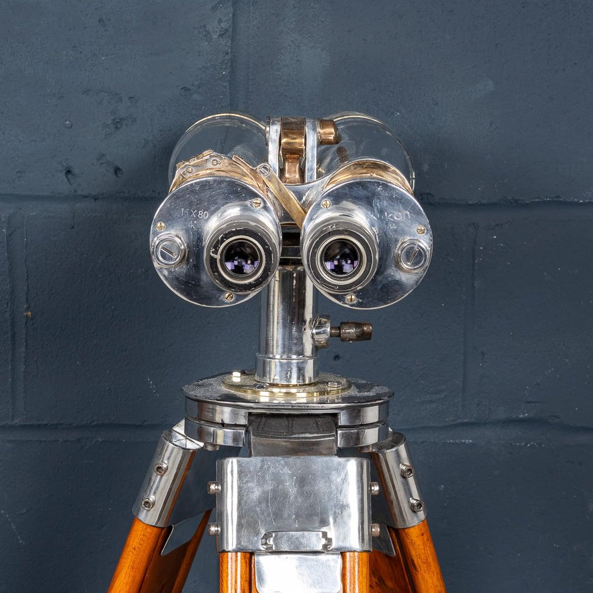 Paire de miroirs de pont naval « Big Eye » japonais du 20ème siècle par Nikon, vers 1940 Bon état - En vente à Royal Tunbridge Wells, Kent