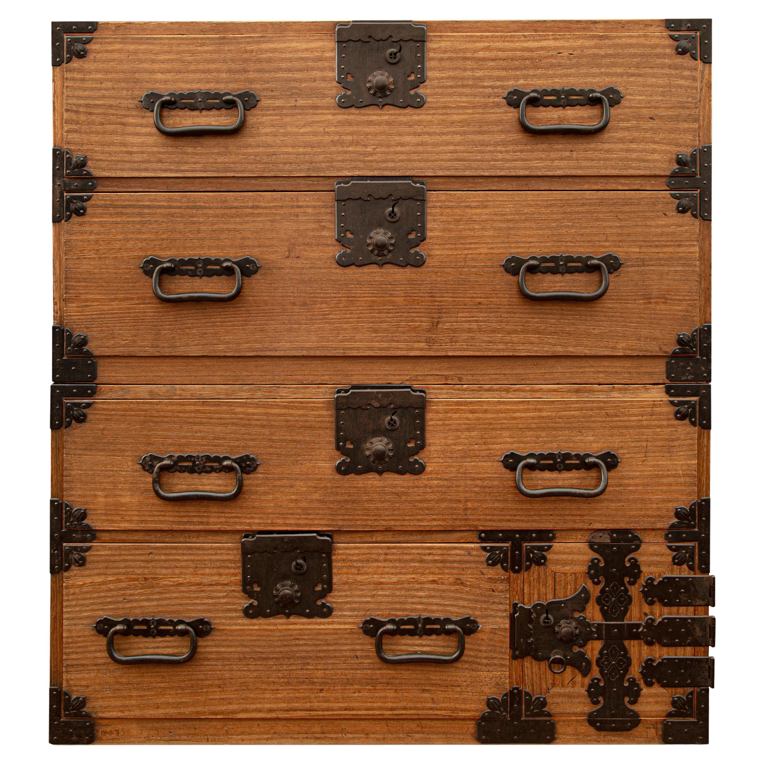 20th Century Japanese Tansu Chest in Two Parts For Sale