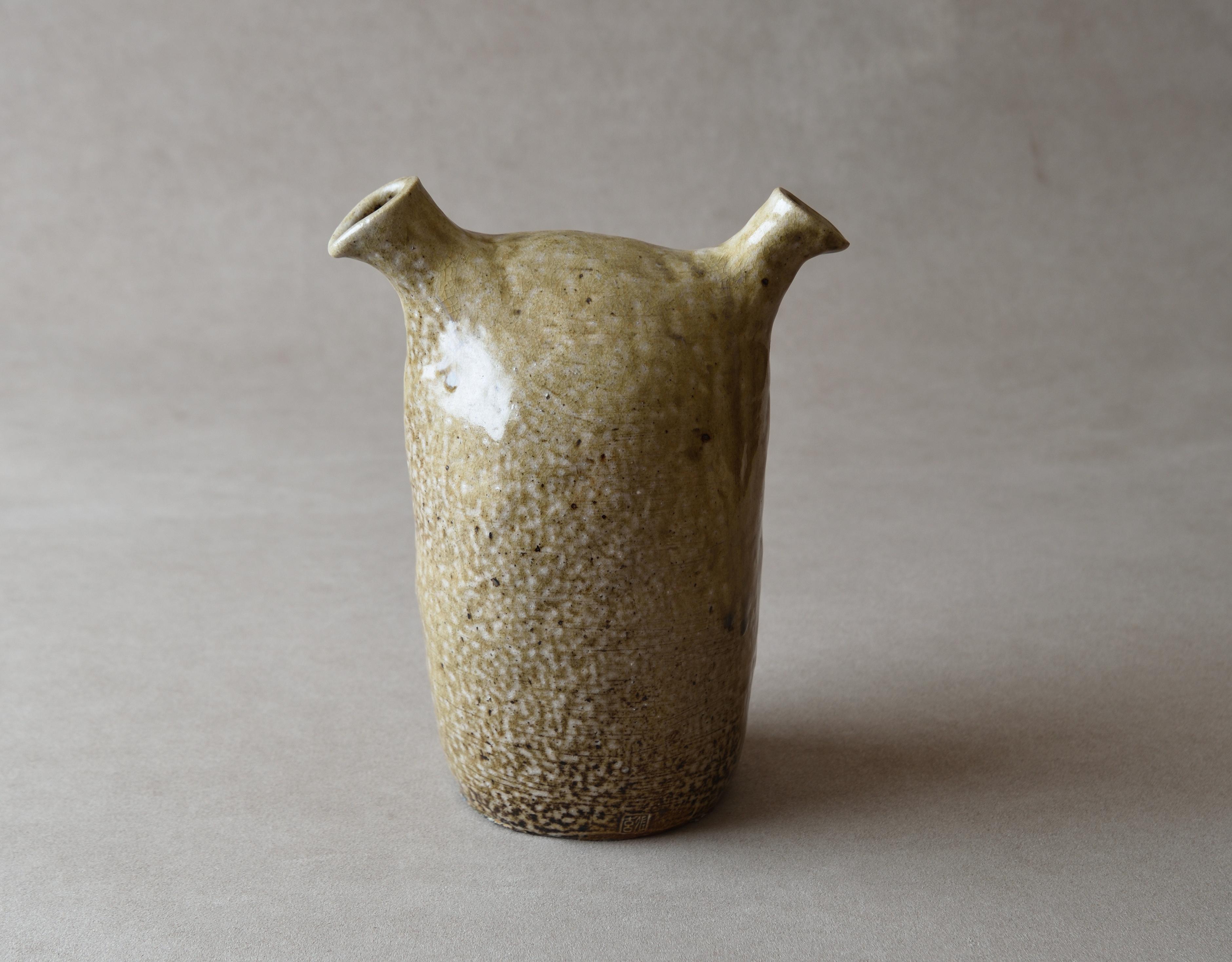 Fired 20th century Japanese vintage modern pottery vase with two spouts For Sale