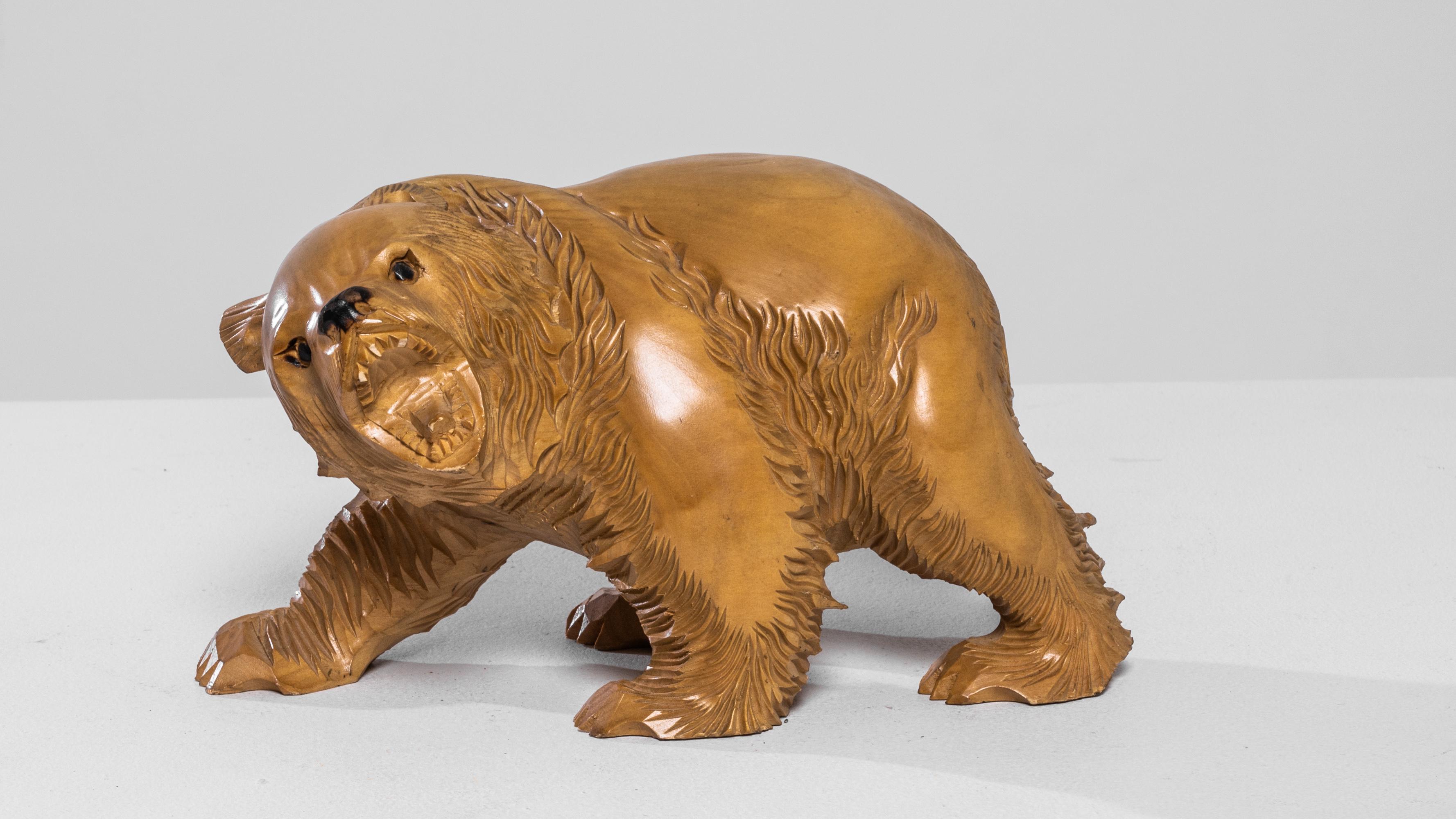 20th Century Japanese Wooden Bear Sculpture For Sale 1