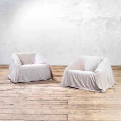 20th Century Kazuhide Takahama Gavina Studio Pair of Armchairs mod. Mantilla