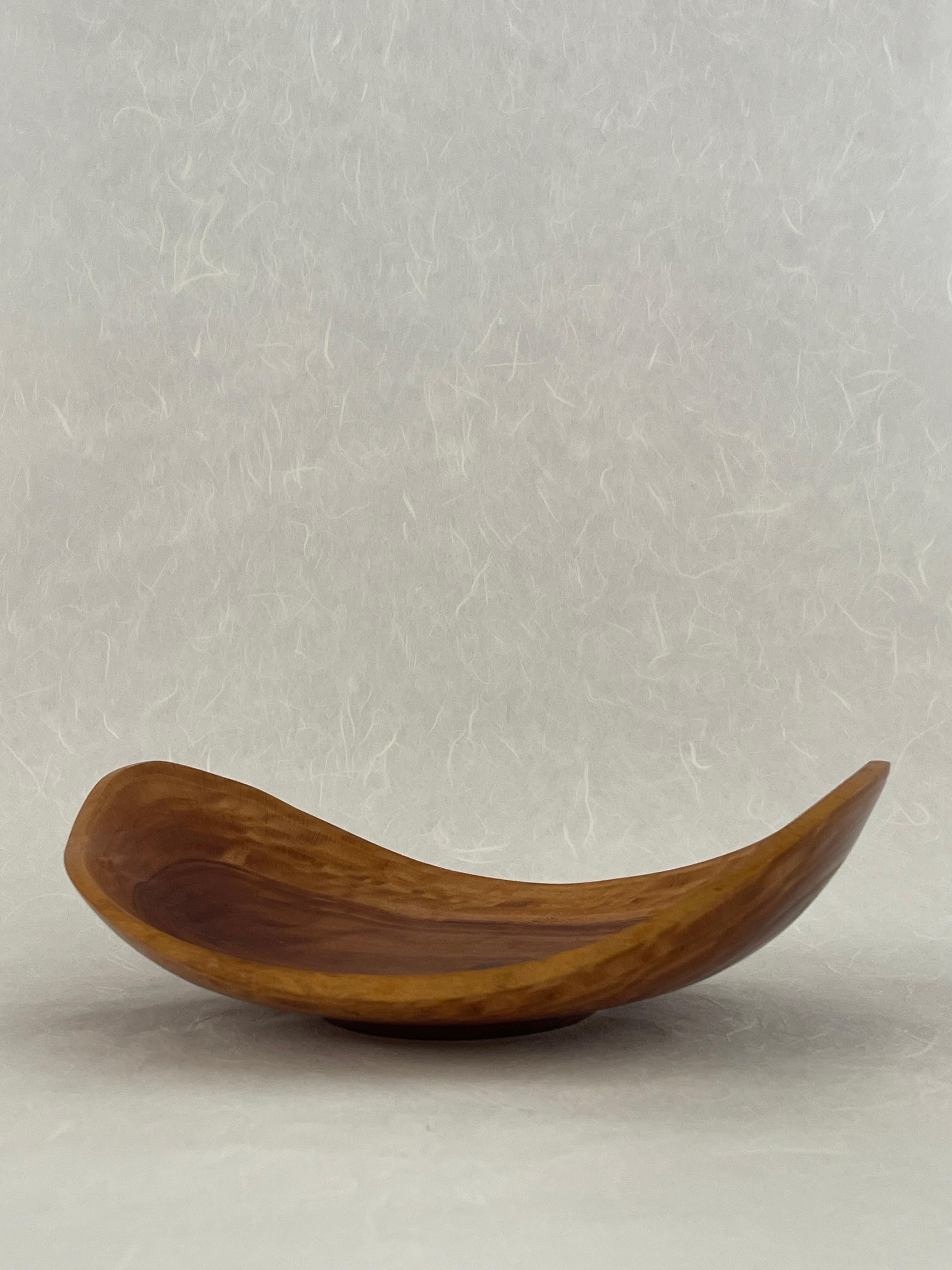 20th Century Ken Waller Hand Carved Eucalyptus Catchall Bowl For Sale 4