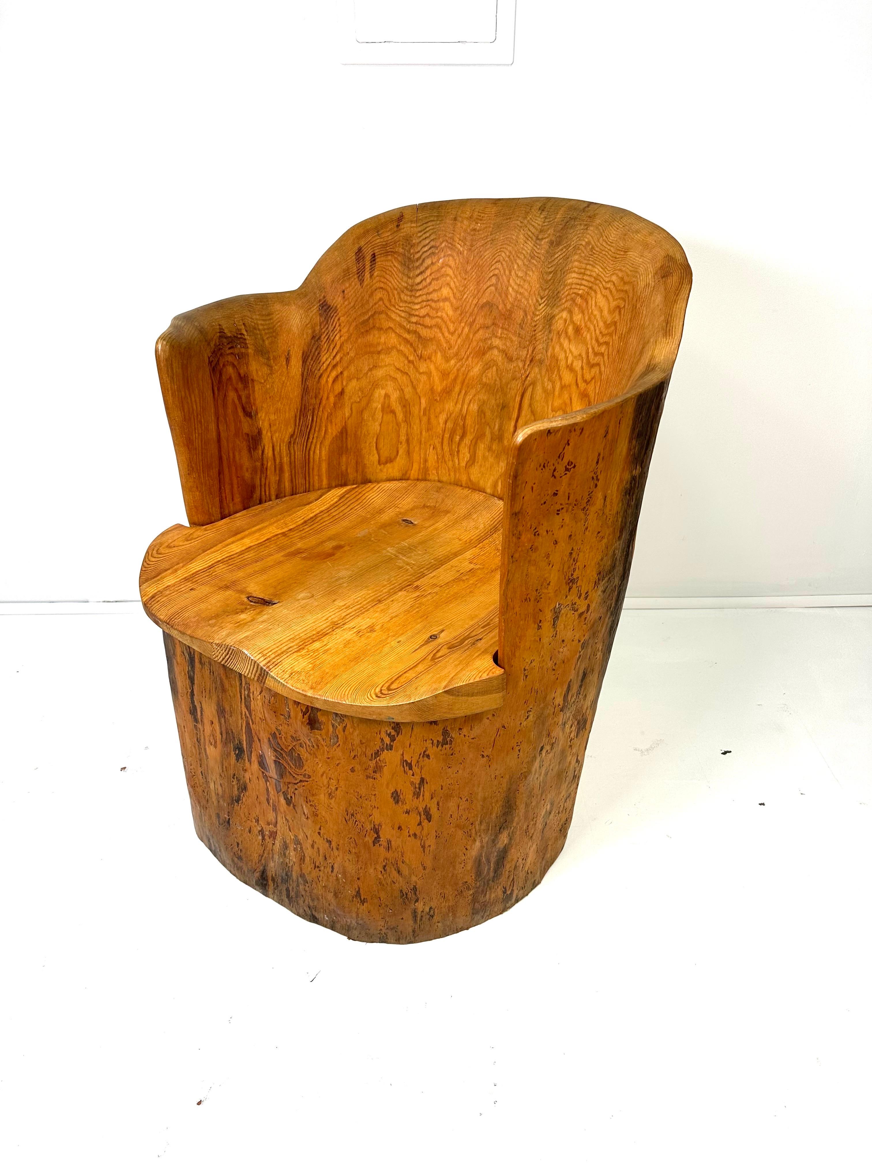 Chaise Kubbestol Pine du 20ème siècle. La Suède. en vente 6