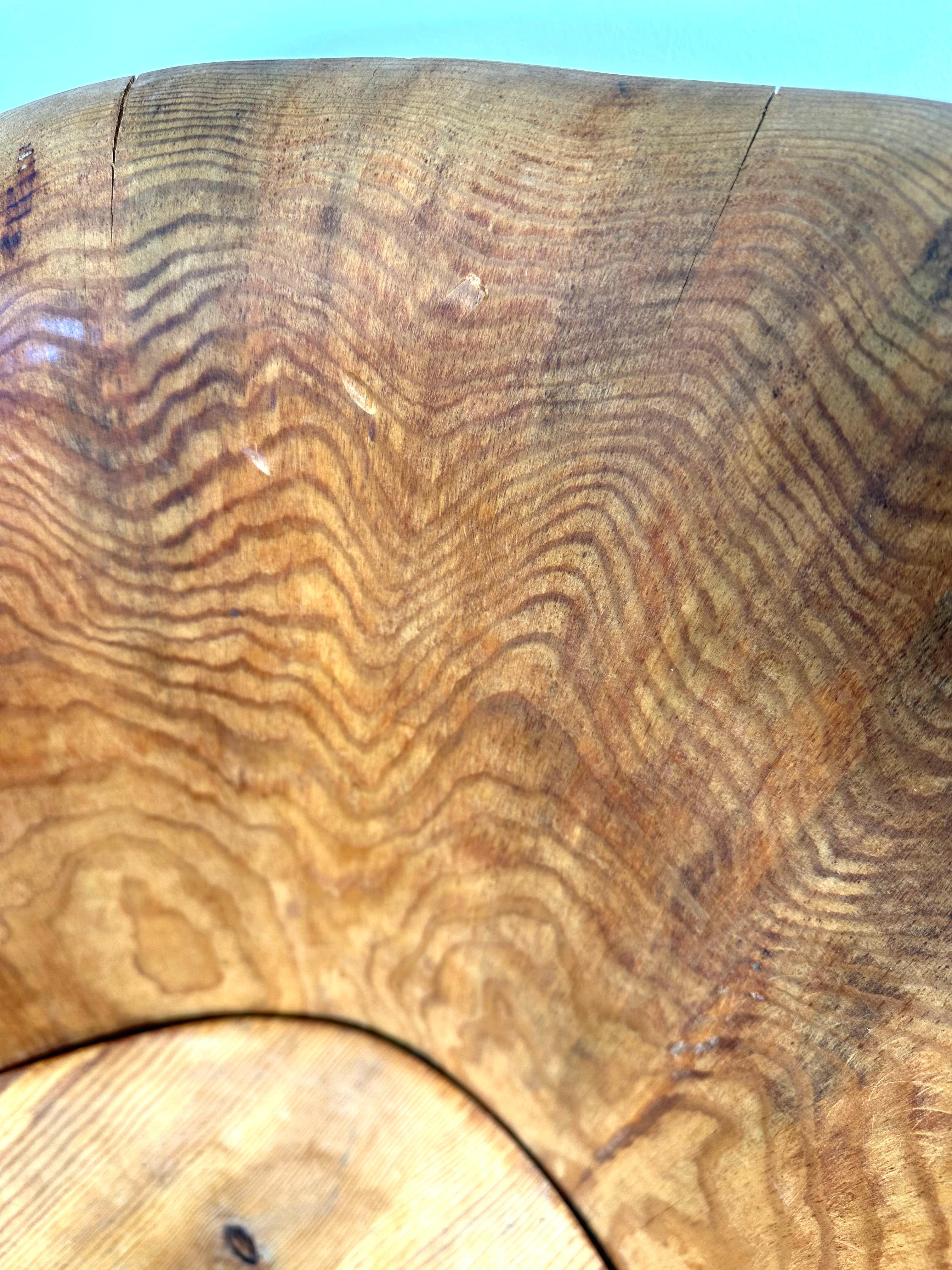 Chaise Kubbestol Pine du 20ème siècle. La Suède. en vente 2