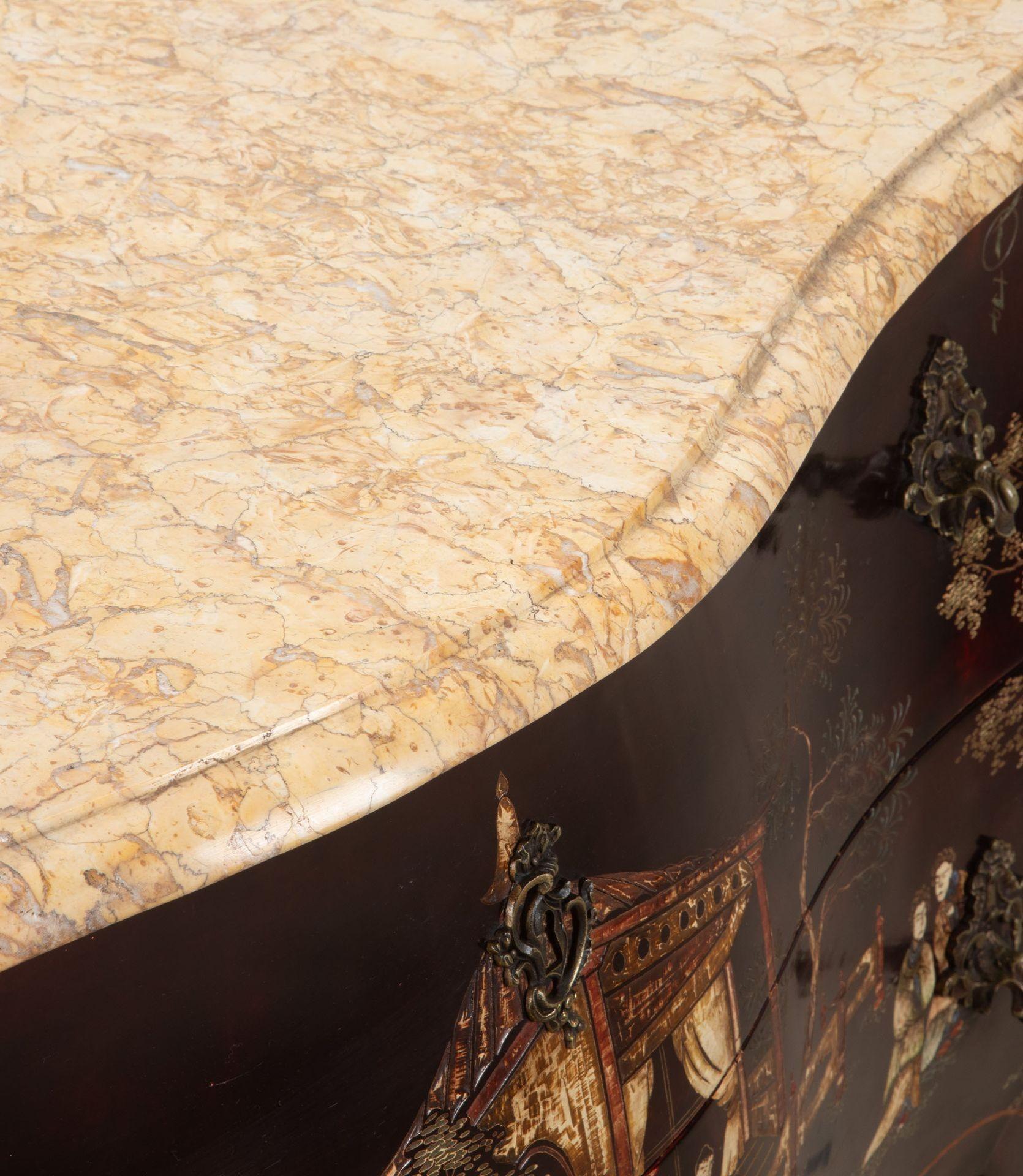 20th Century Lacquer Bombe Commode For Sale 7