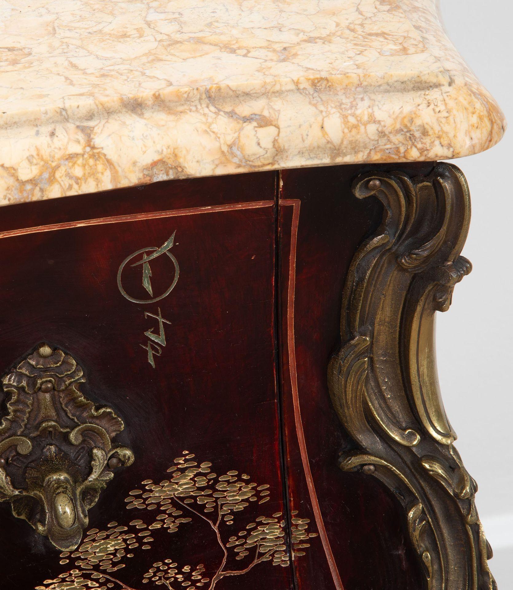 20th Century Lacquer Bombe Commode For Sale 5