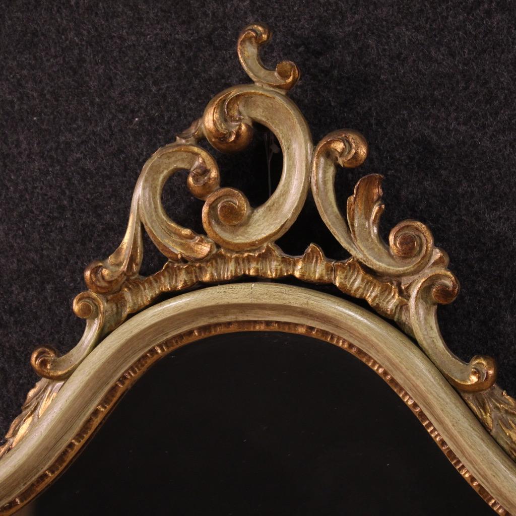 Late 20th Century 20th Century Lacquered and Gild Wood Venetian Style Wall Mirror, 1980 For Sale