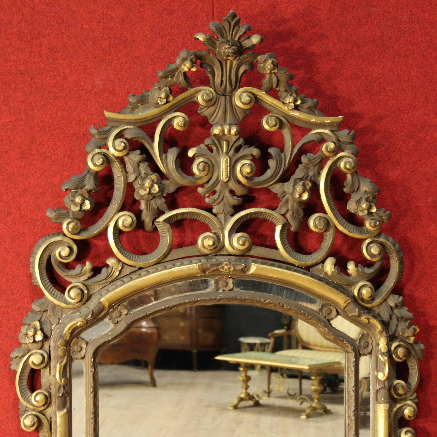 Gilt 20th Century Lacquered and Gilded Wood Italian Louis XV Style Mirror, 1950