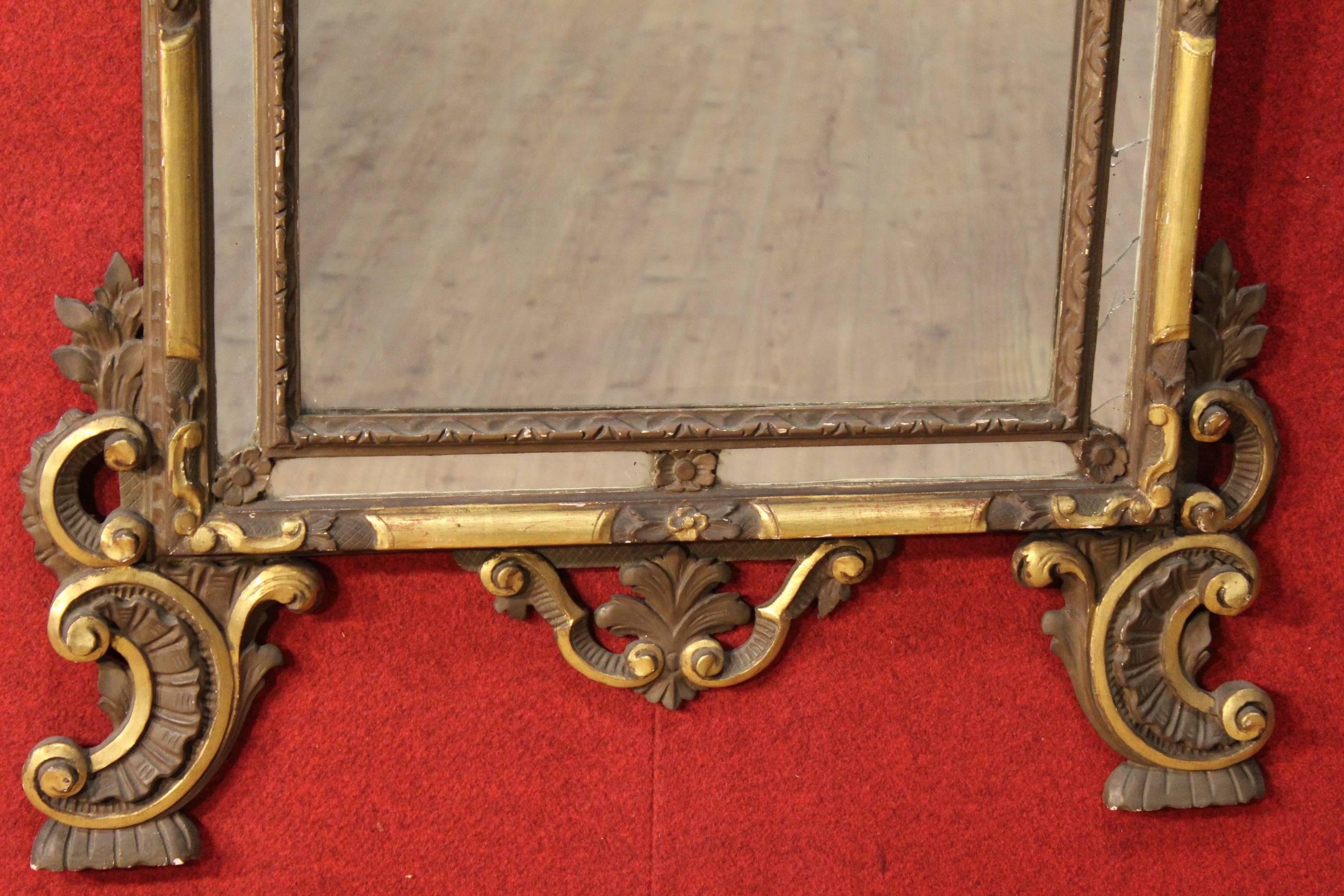 20th Century Lacquered and Gilded Wood Italian Louis XV Style Mirror, 1950 In Good Condition In Vicoforte, Piedmont
