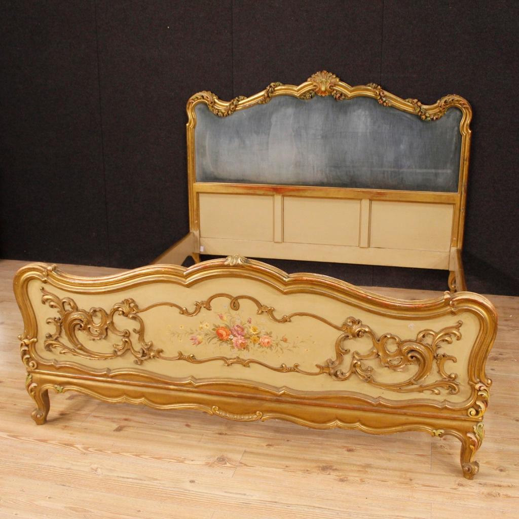 20th Century Lacquered and Giltwood Italian Double Bed, 1960 4