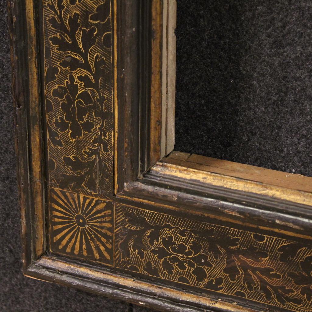 20th Century Lacquered and Gold Wood Tuscan Frame, 1930 In Good Condition For Sale In Vicoforte, Piedmont