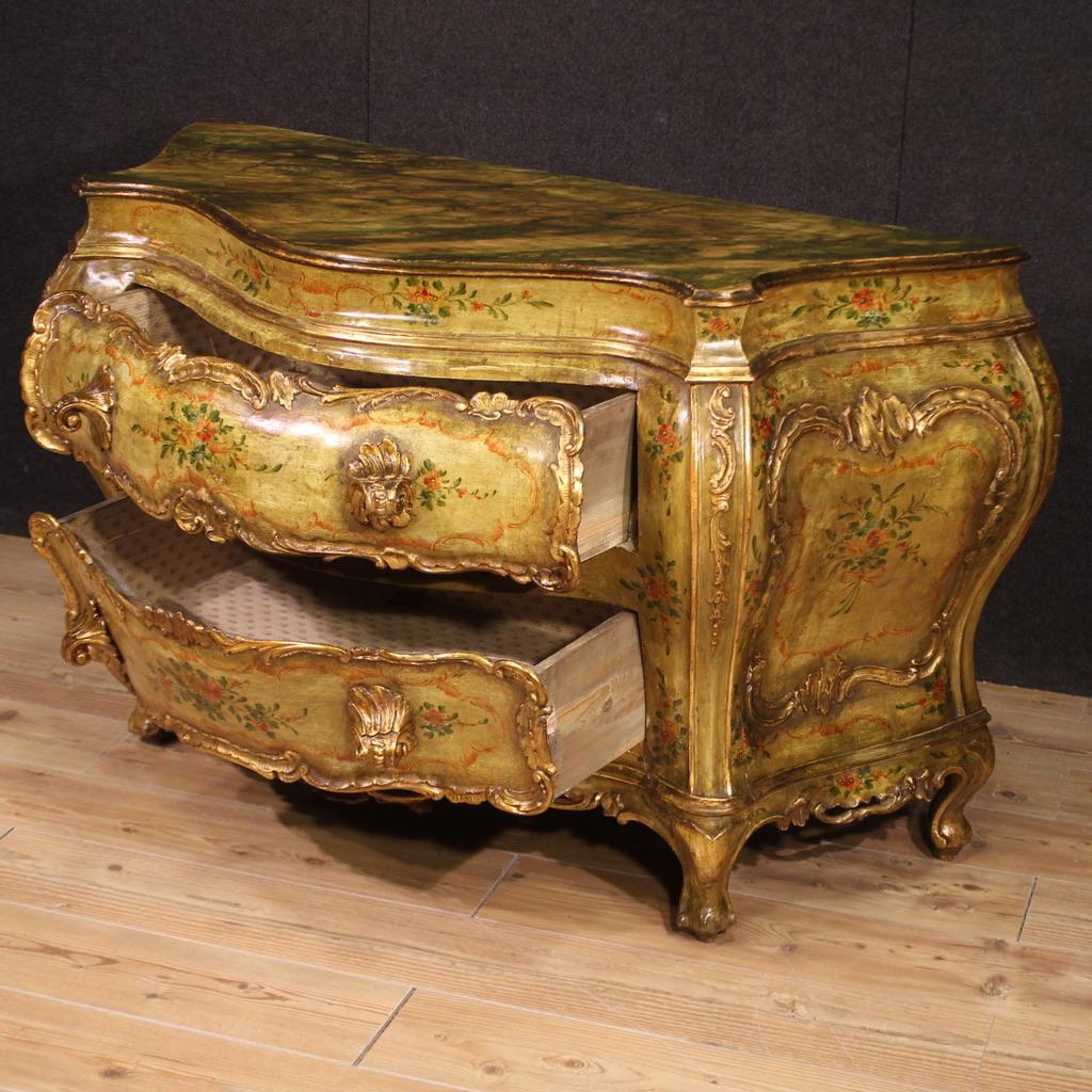 20th Century Lacquered and Gold Wood Venetian Commode, 1950 in vendita 5