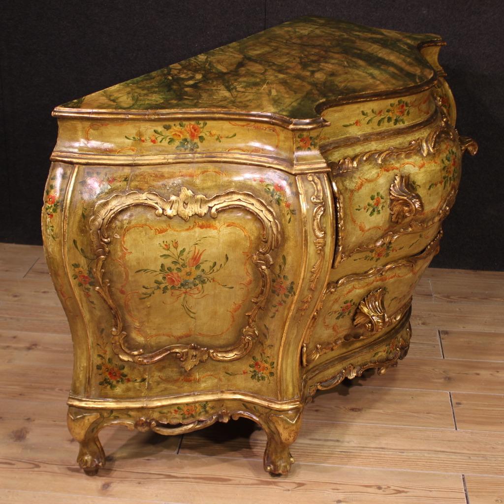 20th Century Lacquered and Gold Wood Venetian Commode, 1950 in vendita 2