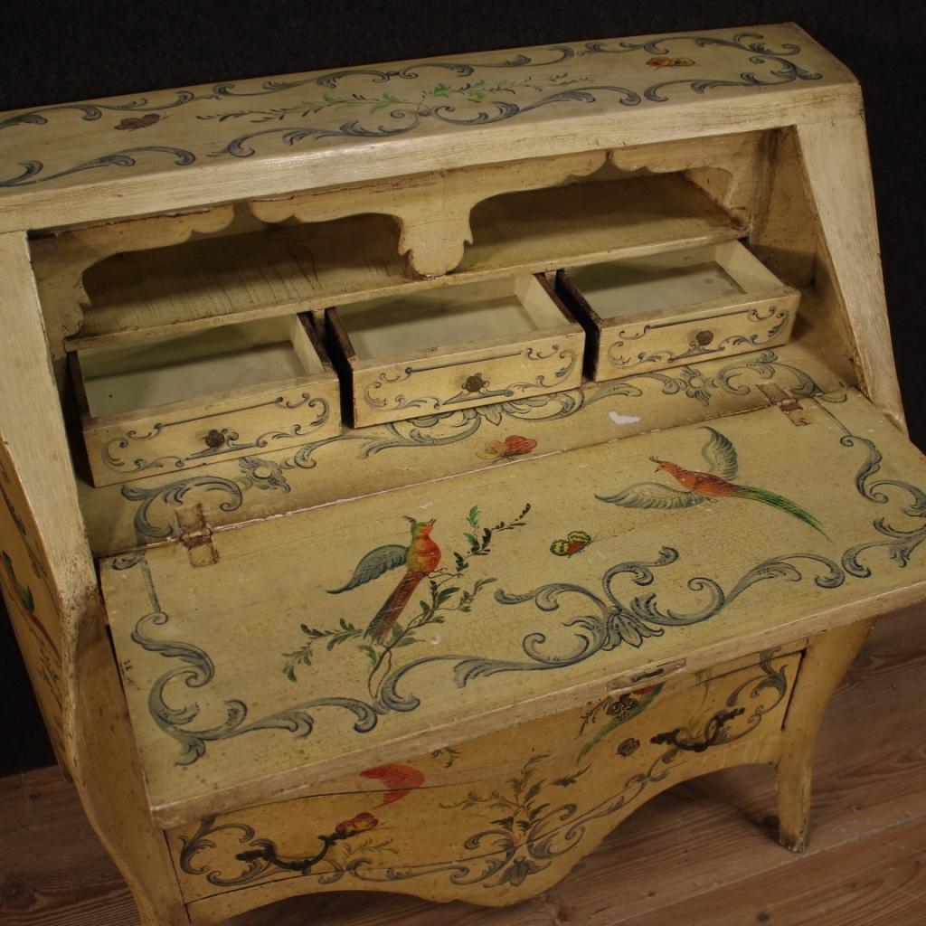 20th Century Lacquered and Hand-Painted Wood Italian Bureau, 1960 6