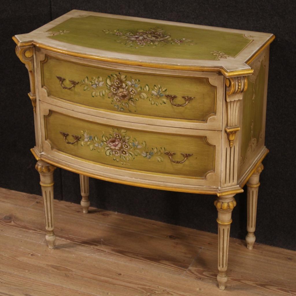 20th Century Lacquered and Painted Floral Decorations Wood Italian Commode, 1960s For Sale 2