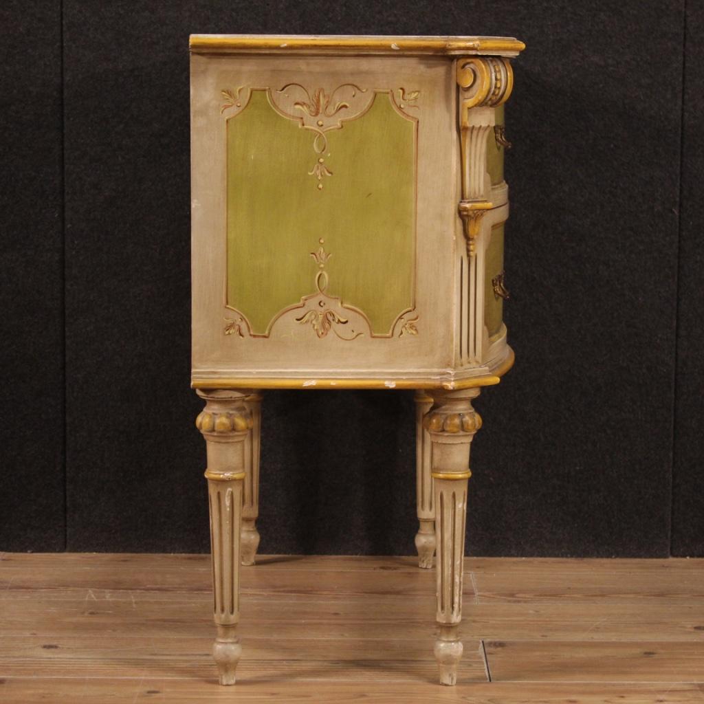 20th Century Lacquered and Painted Floral Decorations Wood Italian Commode, 1960s For Sale 5