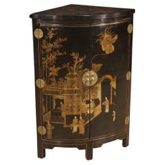 20th Century Lacquered and Painted Wood Chinese Corner Cabinet, 1970