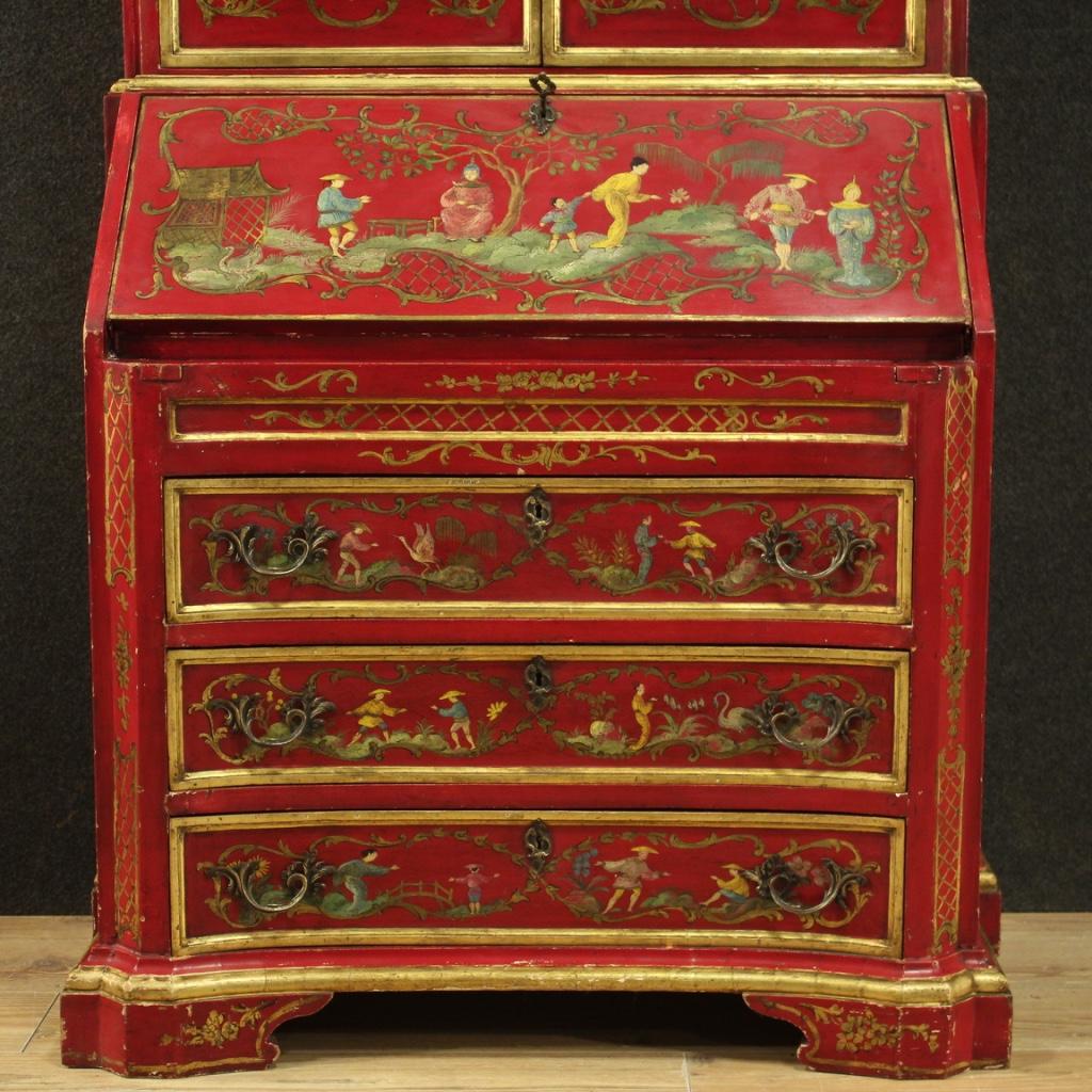 Italian 20th Century Lacquered and Painted Wood Chinoiserie Venetian Trumeau, 1950