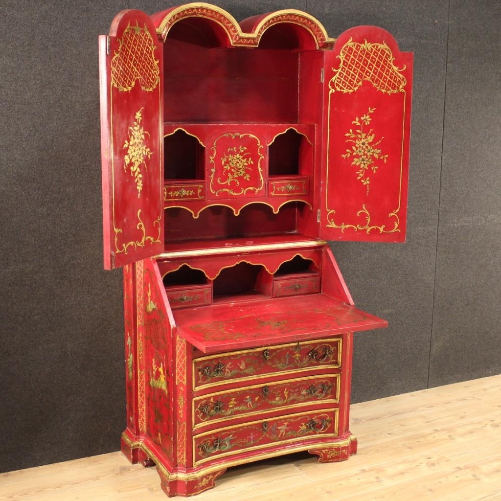 20th Century Lacquered and Painted Wood Chinoiserie Venetian Trumeau, 1950 2
