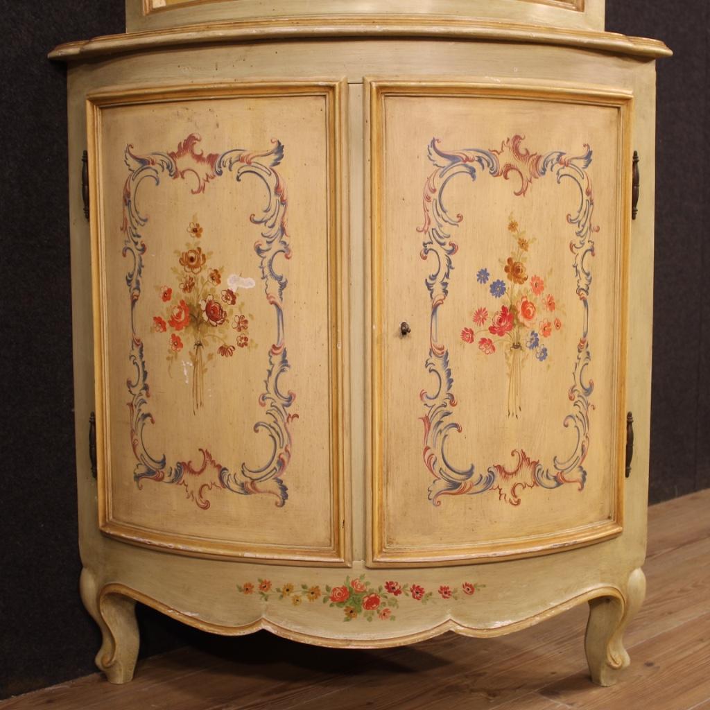 20th Century Lacquered and Painted Wood Italian Corner Cupboard Cabinet, 1960 2