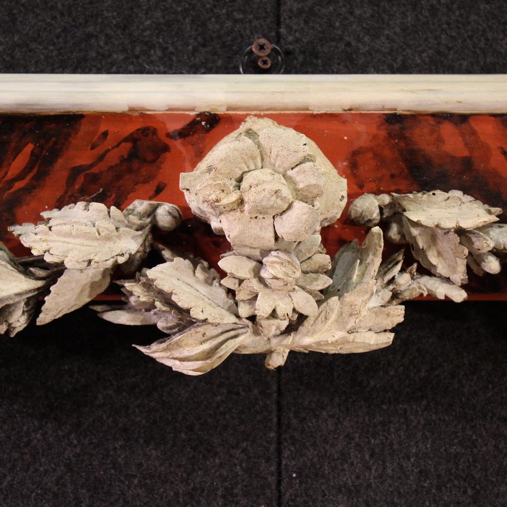 20th Century Lacquered and Painted Wood Italian Frame, 1970s For Sale 1