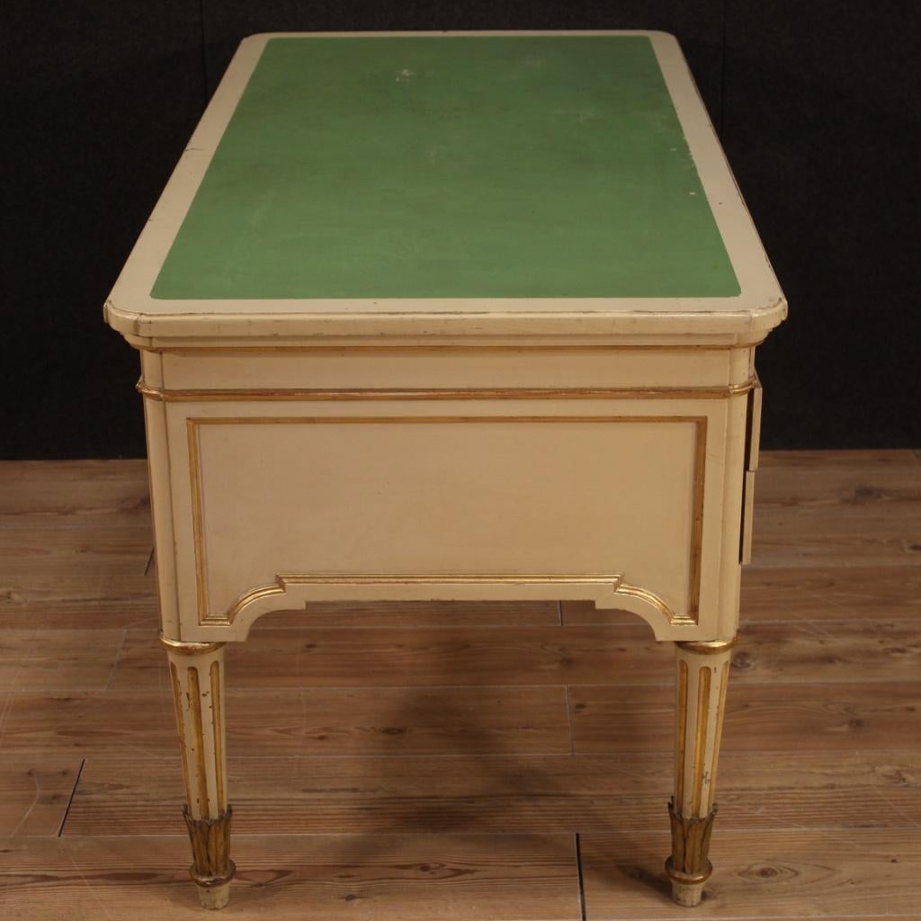20th Century Lacquered and Painted Wood Italian Writing Desk, 1930 For Sale 6