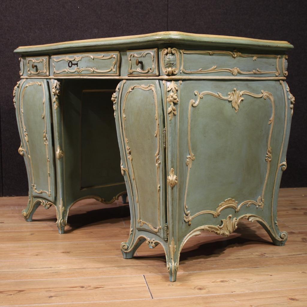 20th Century Lacquered and Painted Wood Italian Writing Desk, 1950s For Sale 3