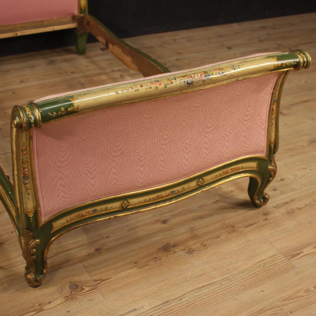 20th Century Lacquered and Painted Wood Venetian Bed, 1950 In Fair Condition In Vicoforte, Piedmont