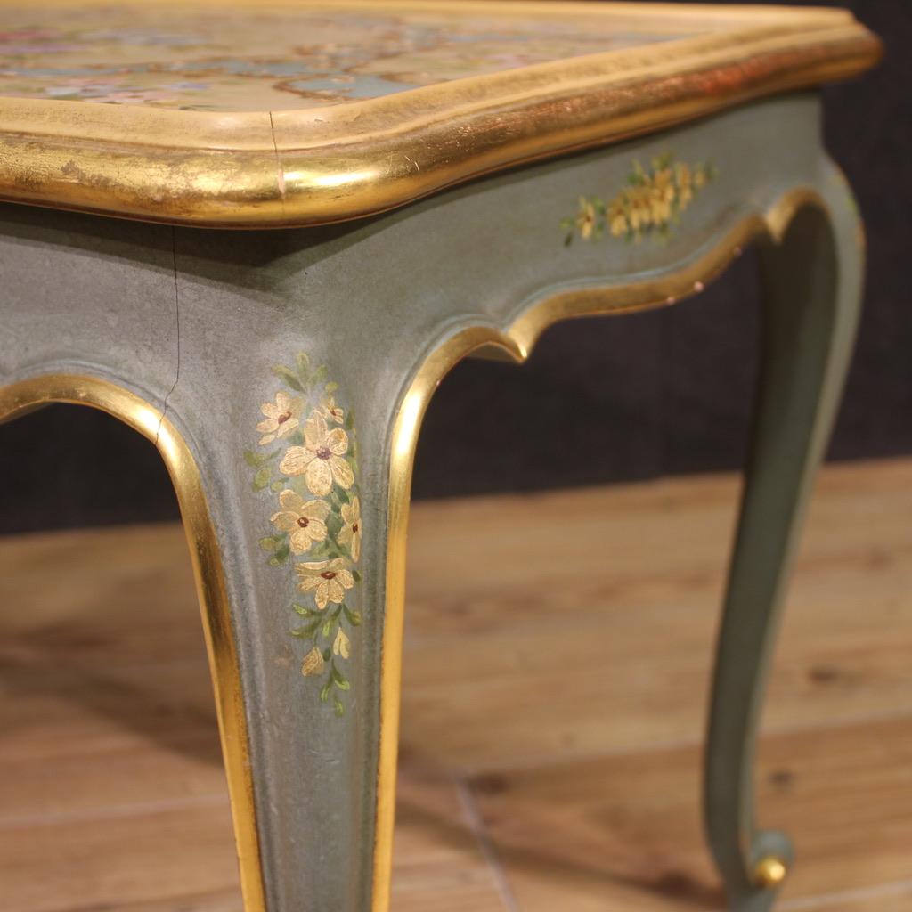 20th Century Lacquered and Painted Wood venetian Coffee Table, 1960 in vendita 5