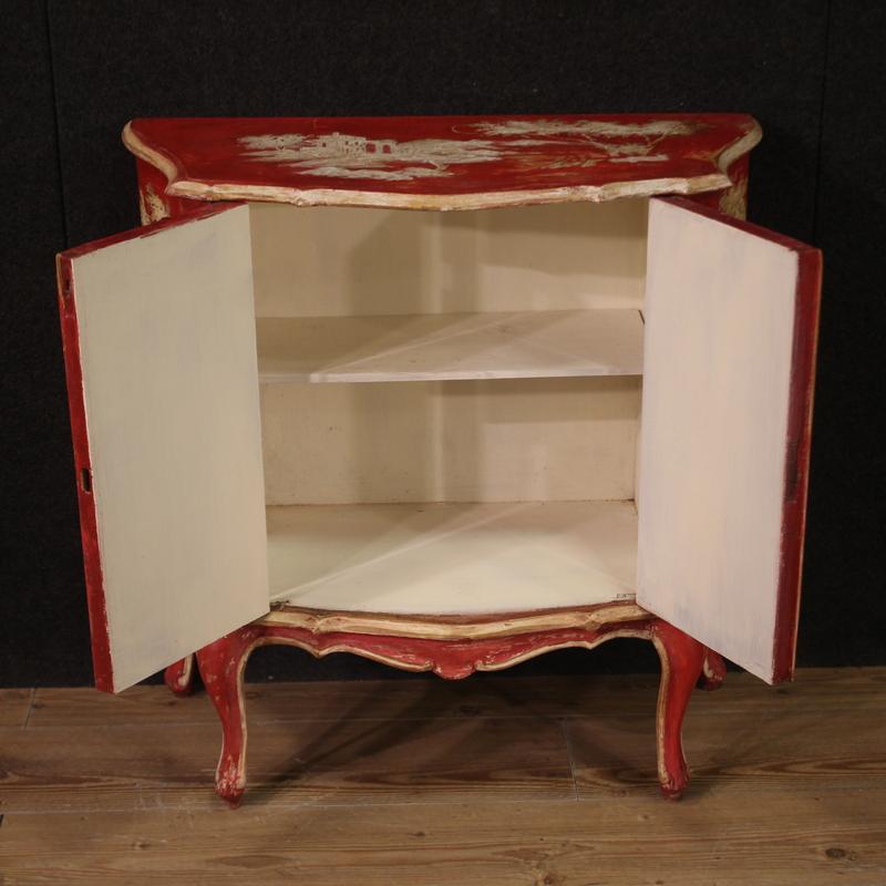 20th Century Lacquered and Painted Wood Venetian Sideboard, 1950s For Sale 6