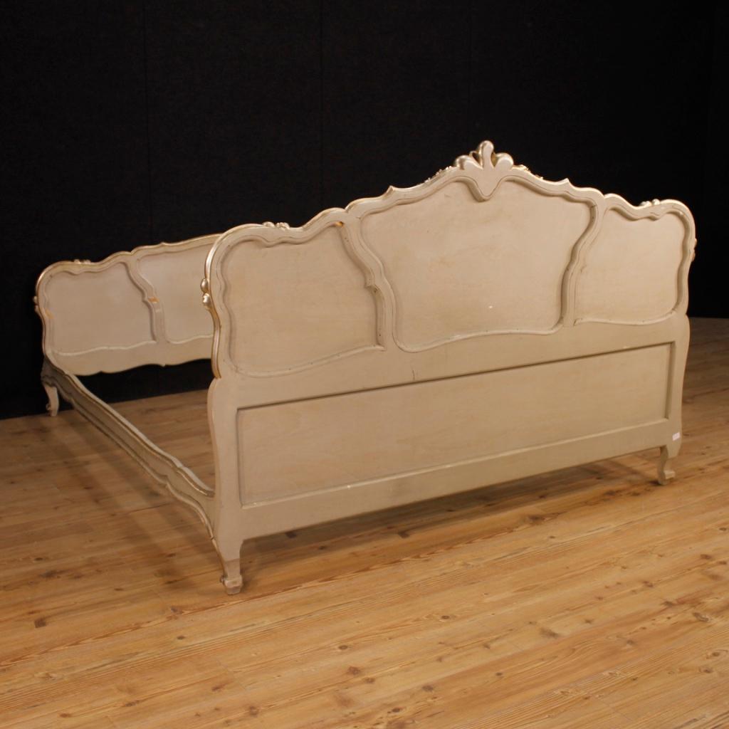 20th Century Lacquered and Silvered Wood and Velvet Venetian Double Bed, 1960 8
