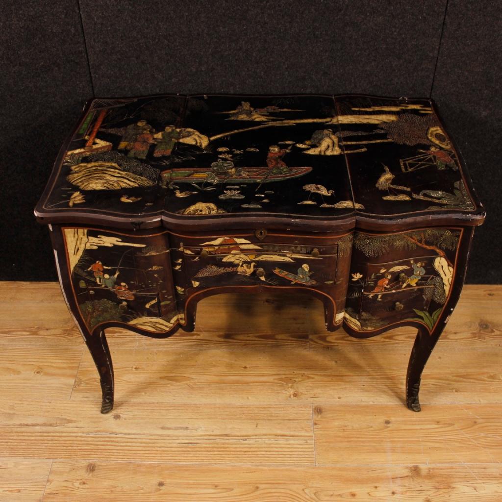 20th Century Lacquered Chinoiserie Wood French Dressing Table, 1920 1