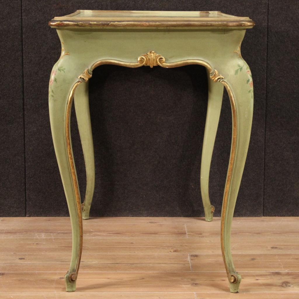 20th Century Lacquered, Gilded and Hand-Painted Wood Venetian Writing Desk, 1960 7