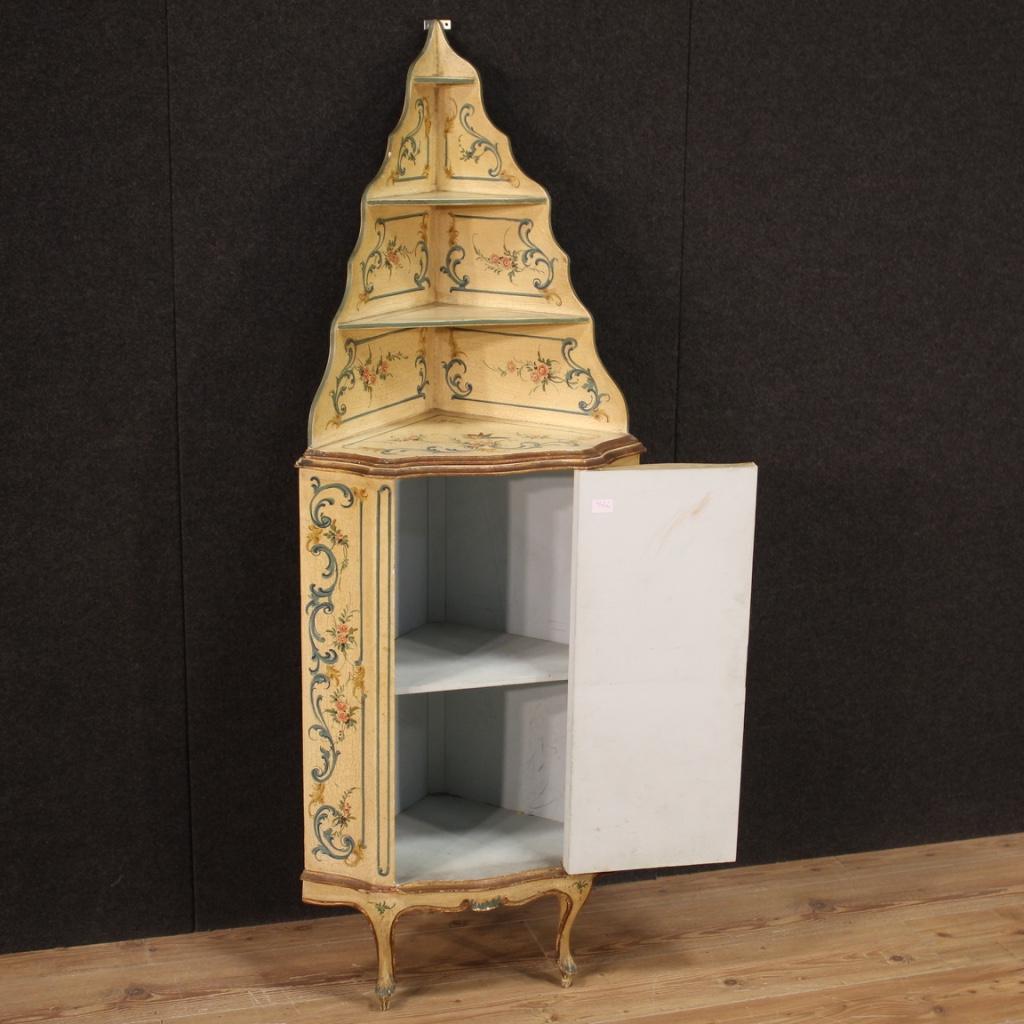 20th Century Lacquered, Gilded and Painted Wood Venetian Corner Cupboard, 1970 4