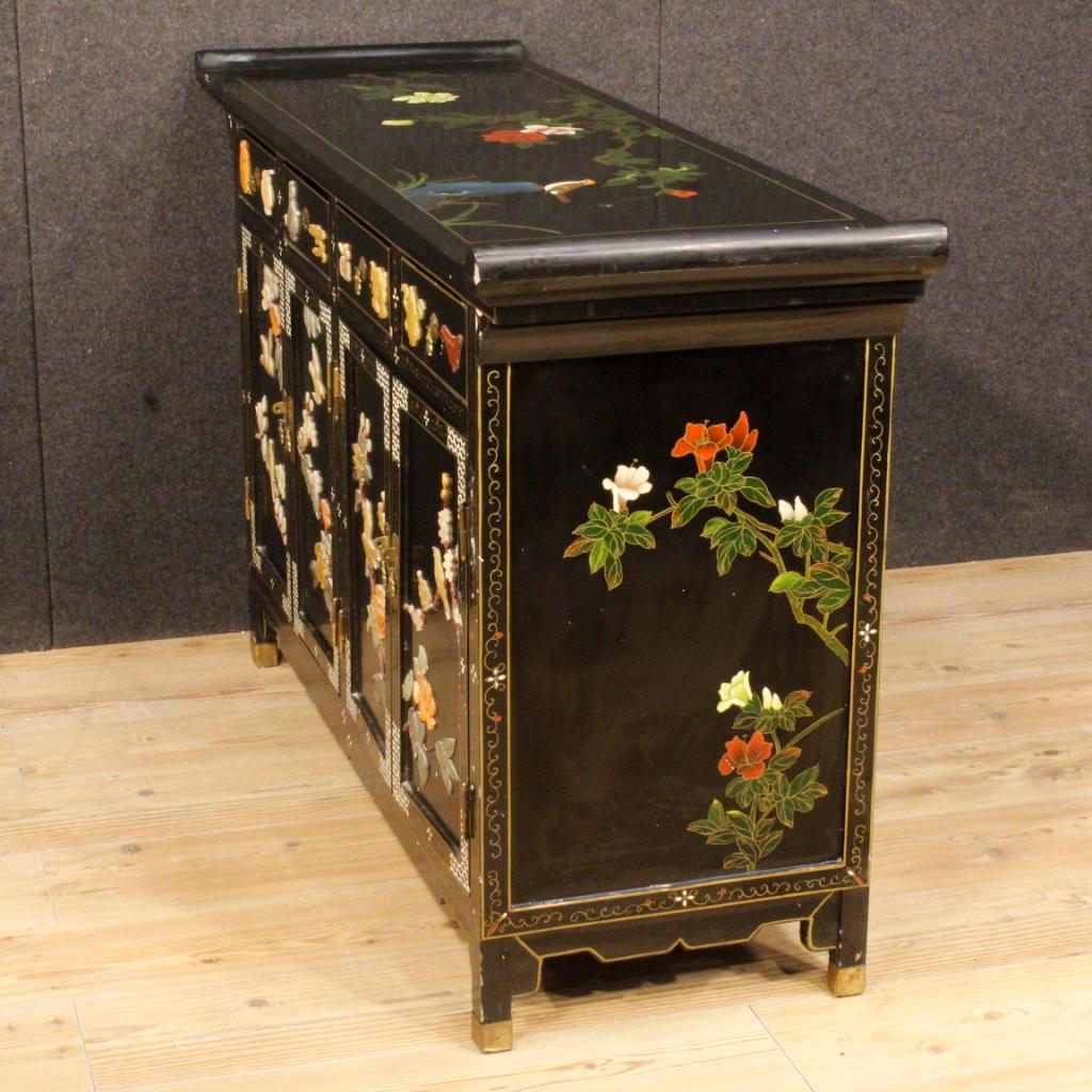 20th Century Lacquered Painted and Carved Wood Chinese Sideboard, 1960 3