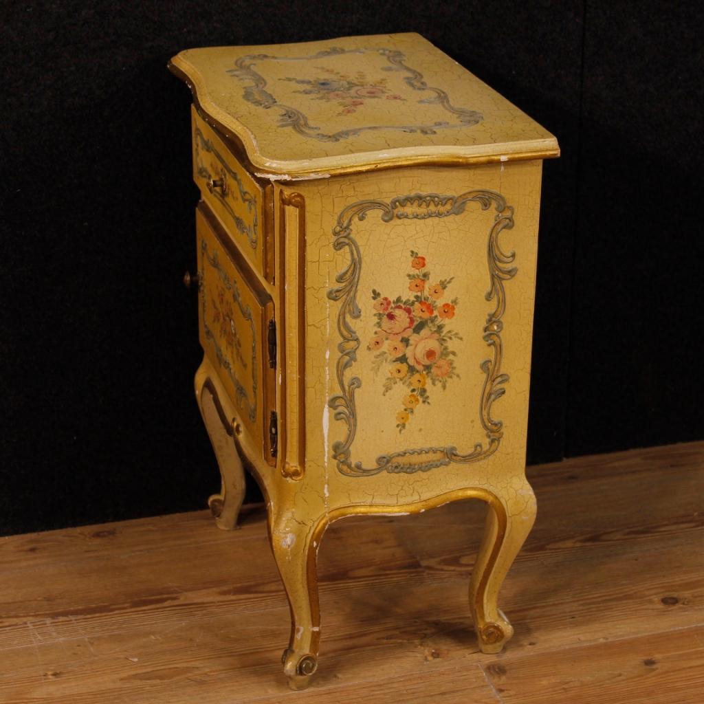 20th Century Lacquered, Painted and Gilded Wood Venetian Night Stand, 1960 In Fair Condition In Vicoforte, Piedmont